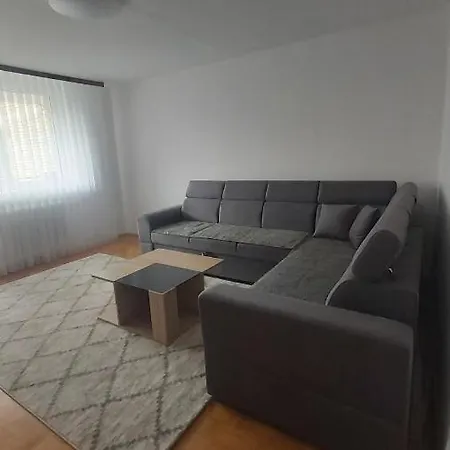 Apartman Mirna